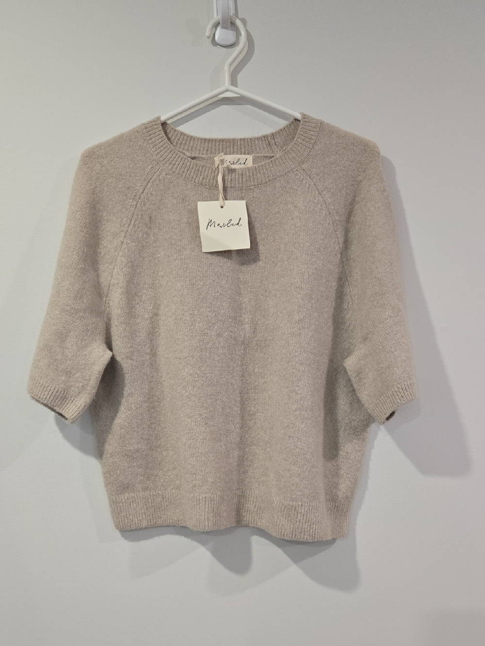 NWT Marled Beige Short-Sleeve Crewneck Ultra Soft Sweater